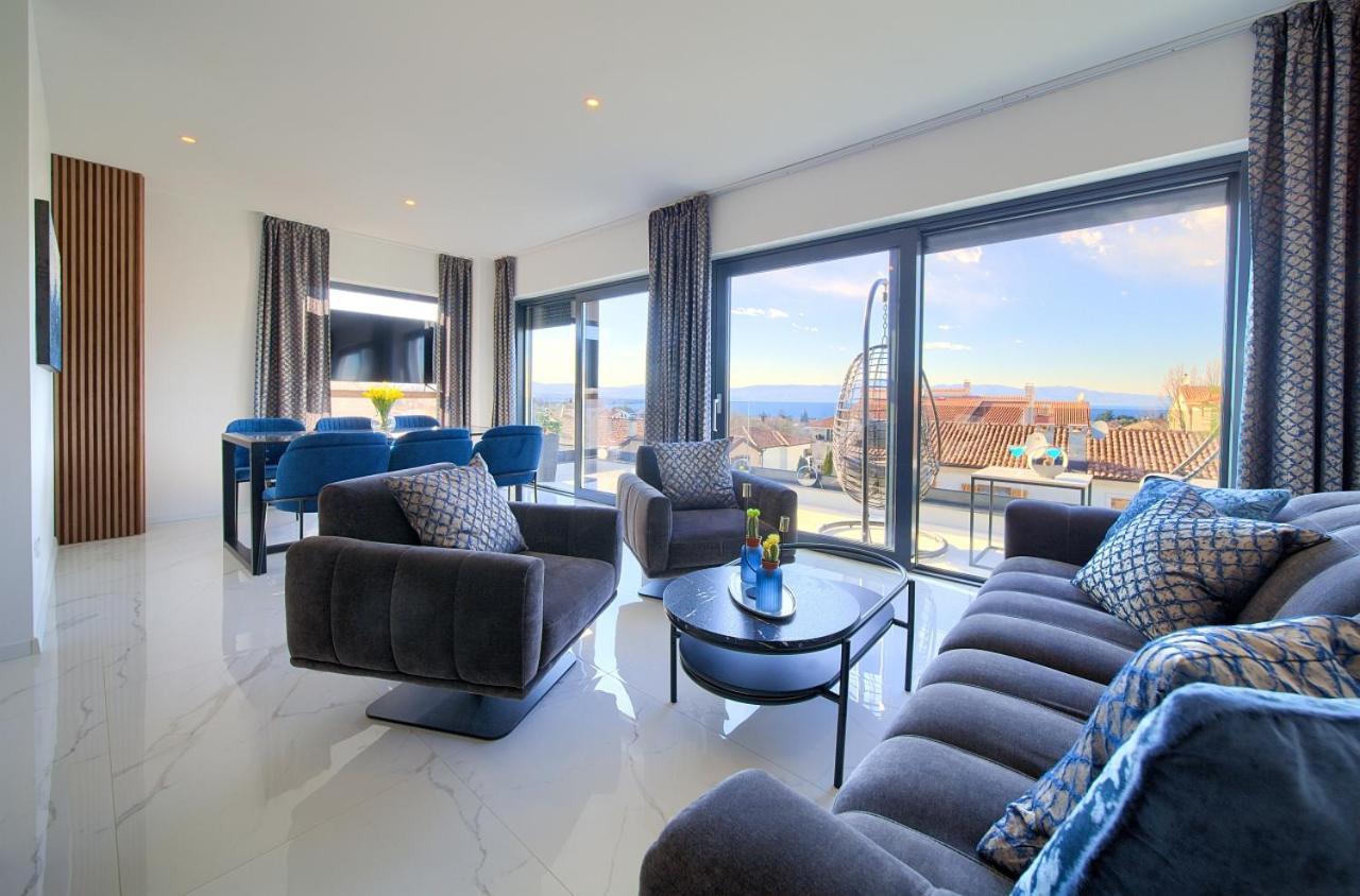 Penthouse Rosa Appartement Malinska Buitenkant foto